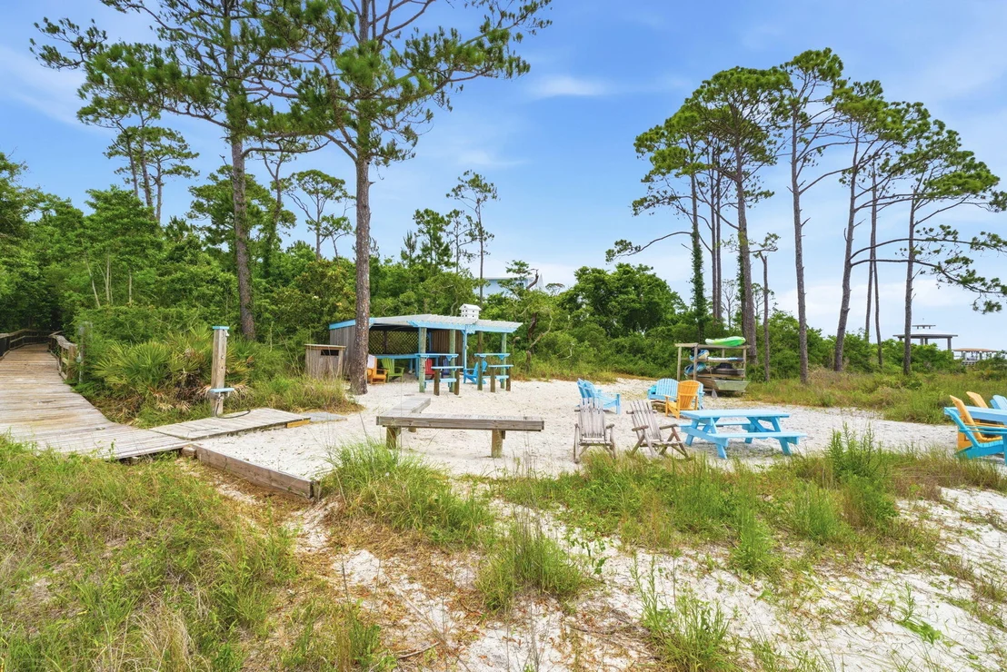 Photo of 2092 Pritchard Point Drive