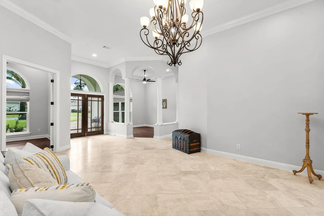 Photo of 156 Baywinds Drive