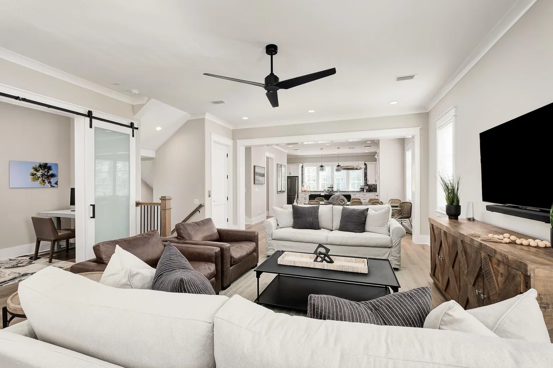 Photo of 107 Grande Pointe Drive