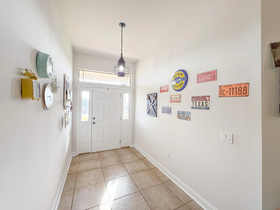 Photo of 6214 Flash Lane