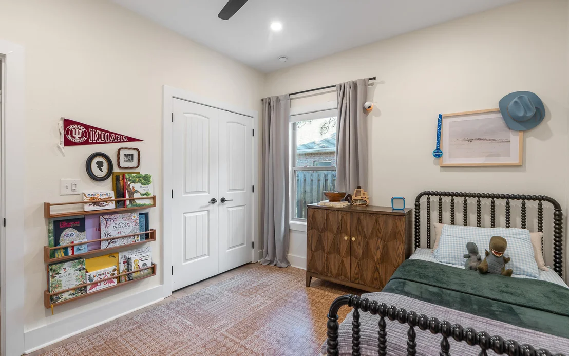 Photo of 53 Dickens Drive