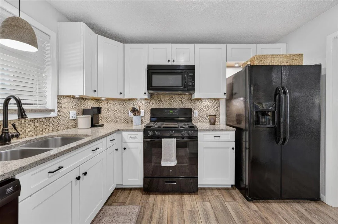Photo of 8 Longwood Drive
