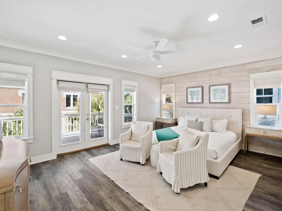 Photo of 102 Flip Flop Lane