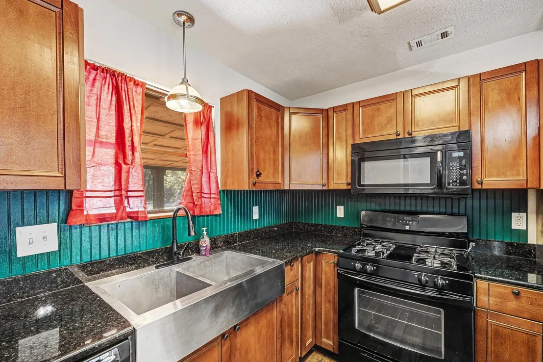 Photo of 101 Thurston Place