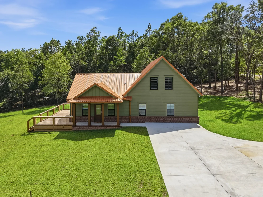 Photo of 108 Creek Drive