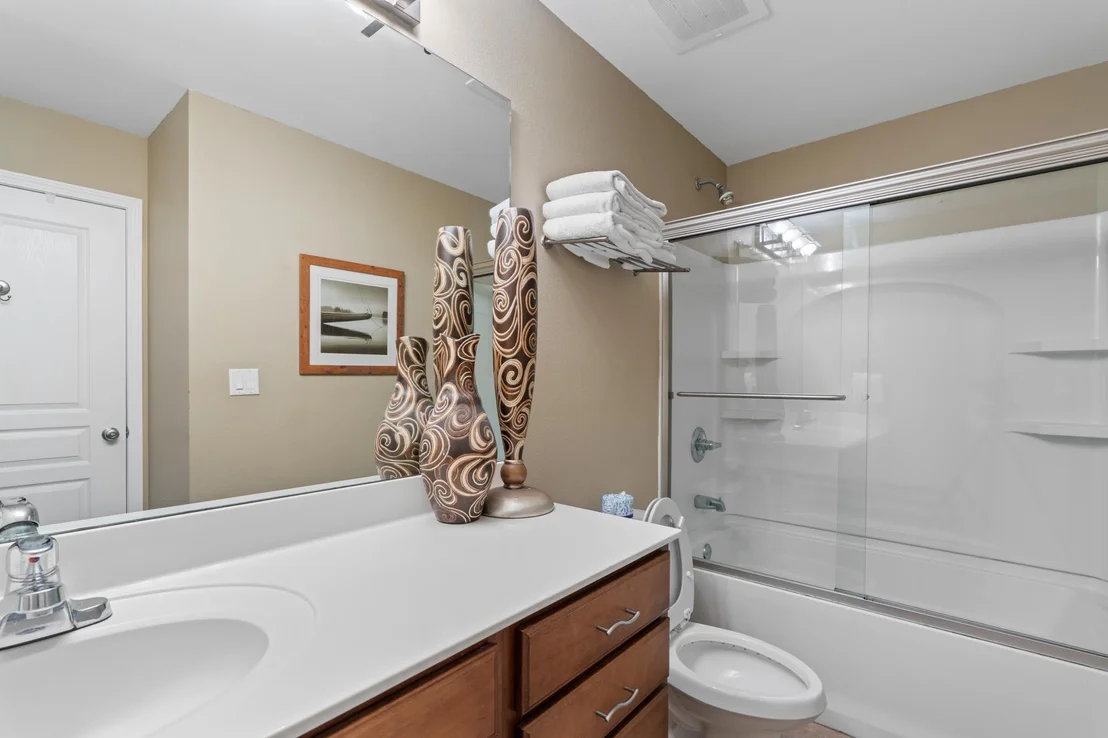 Photo of Unit UNIT302 at 548 Sandy Cay Drive