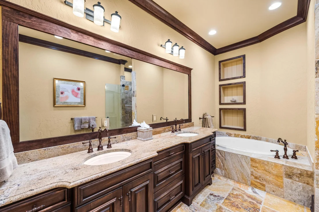 Photo of 107 Elysee Court