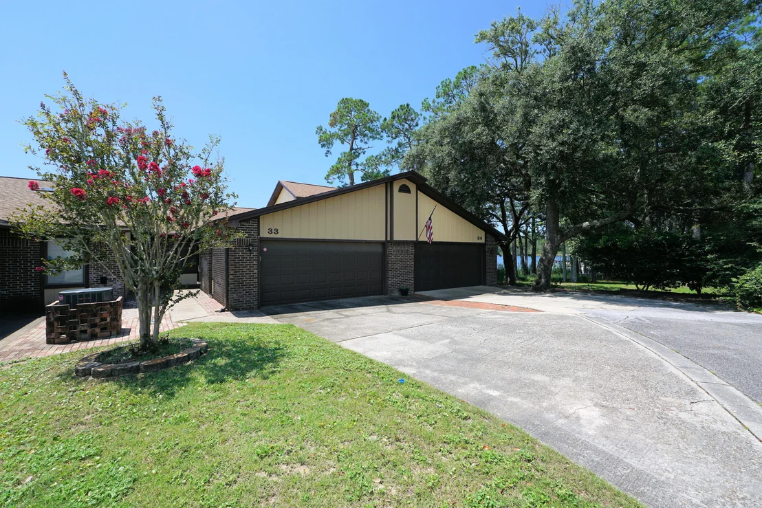 Photo of 33 Hidden Cove Way