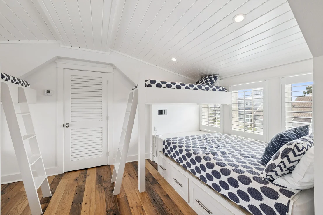 Photo of 13 Madaket Way