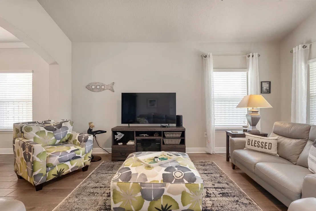 Photo of 232 Lottie Loop