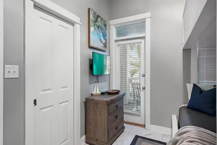 Photo of 3590 Waverly Circle