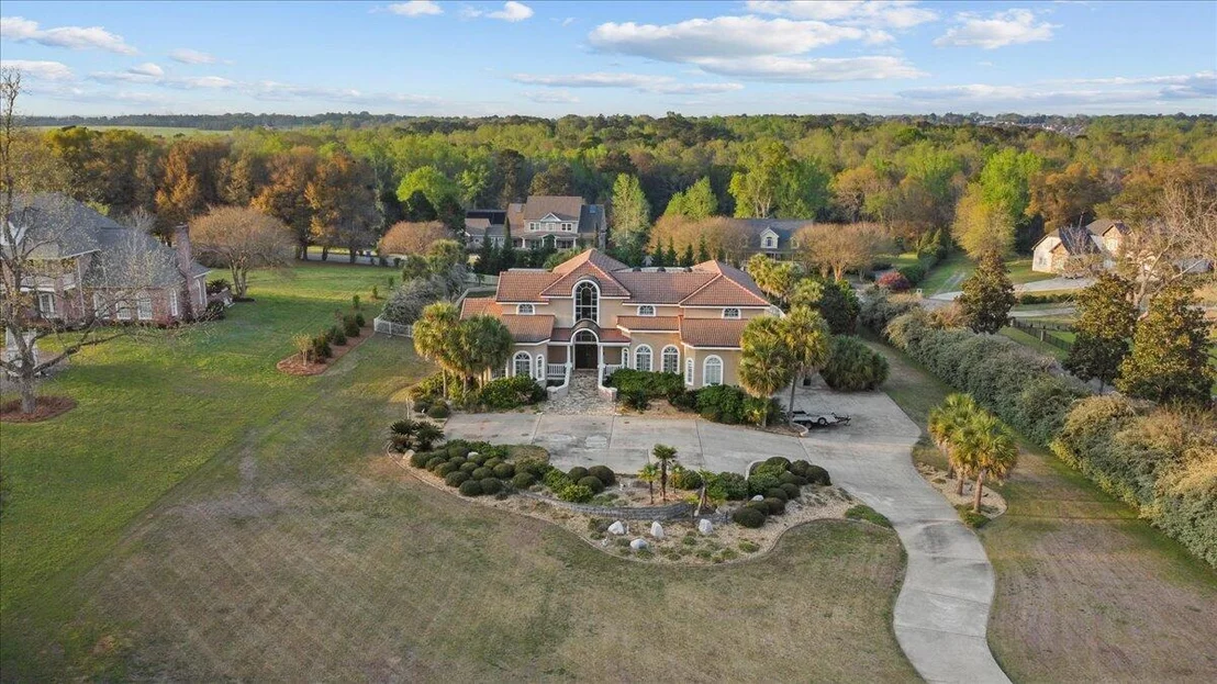 Photo of 200 Asphodel Drive