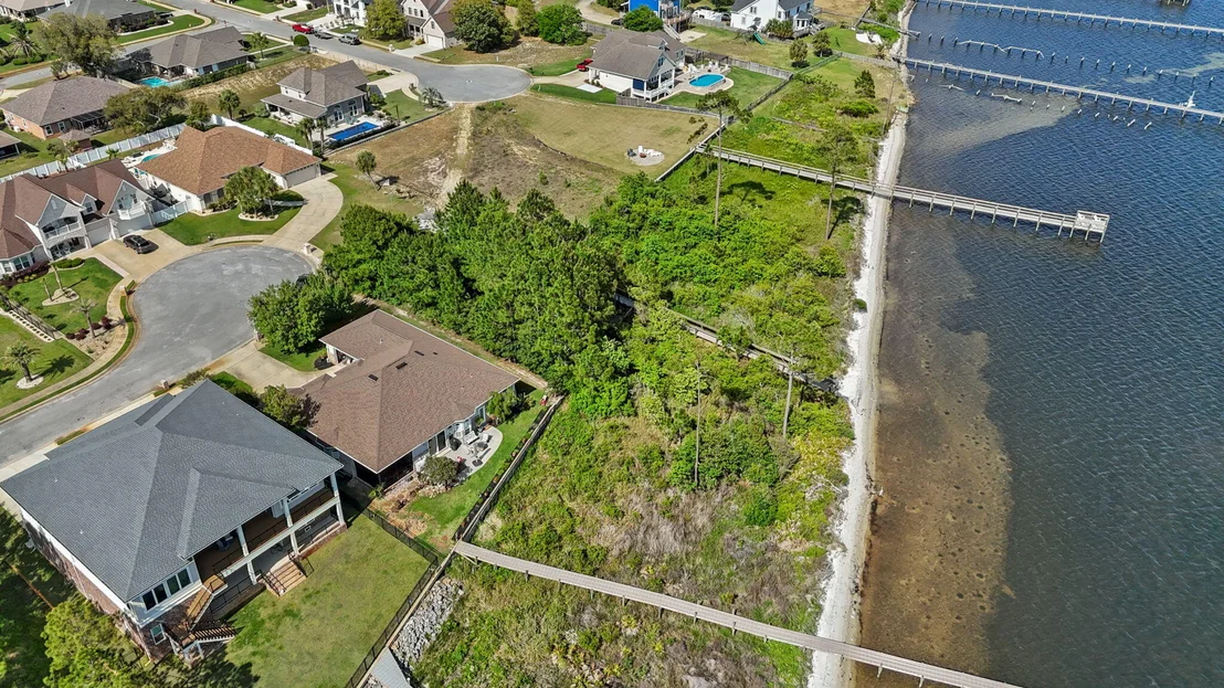 Photo of 7475 Soundshore Drive