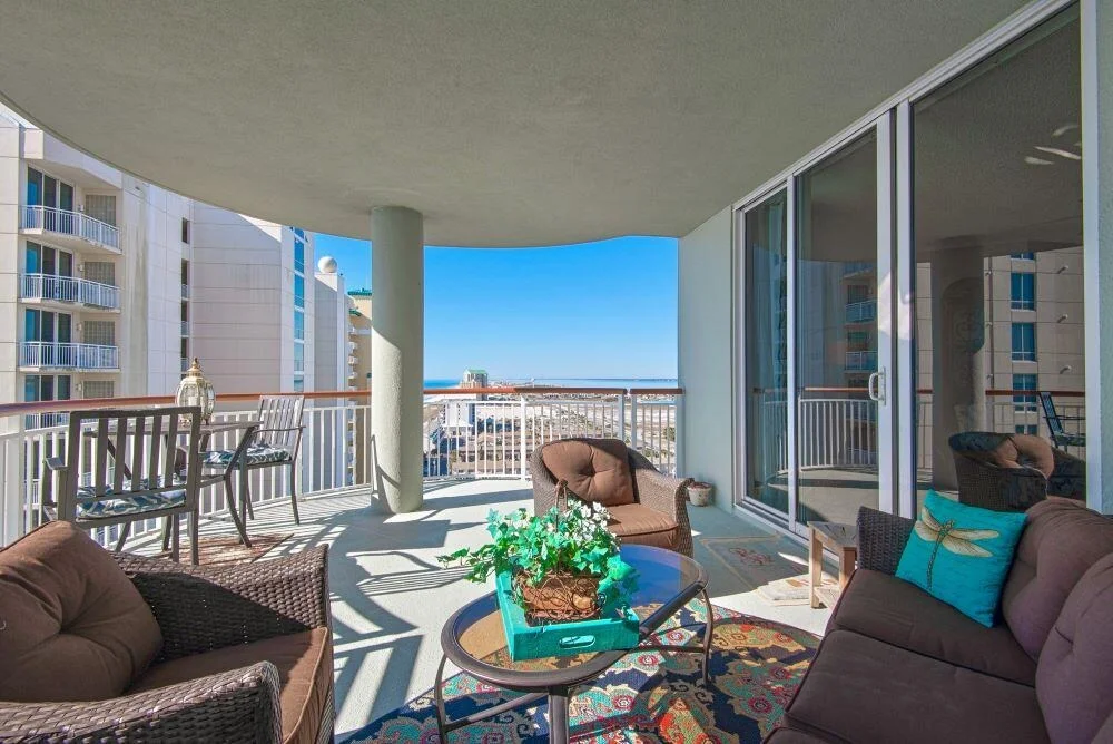 Photo of Unit W15E at 8501 Gulf Boulevard