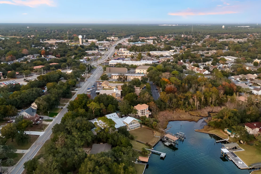 Photo of 27 Old Ferry Road