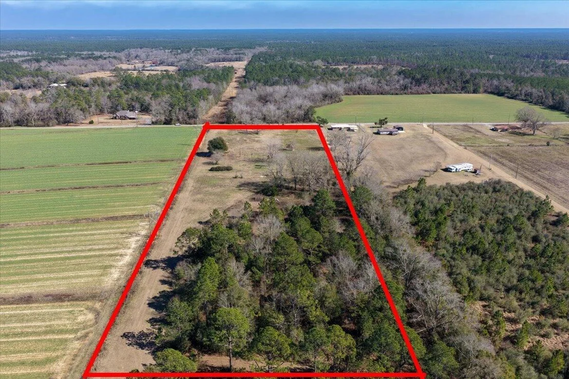 Photo of 3687 Gordon Land Road
