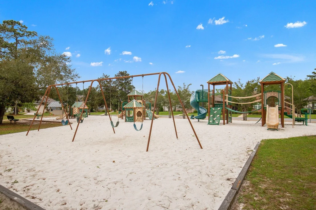 Photo of 140 Pintail Boulevard