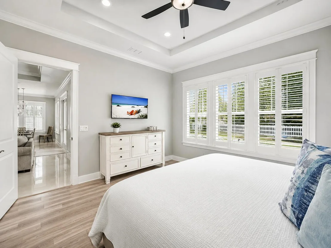 Photo of 476 Seacrest Drive