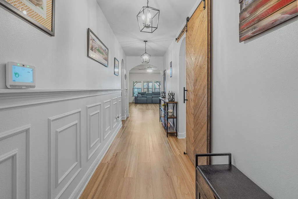 Photo of 417 Chickadee Street