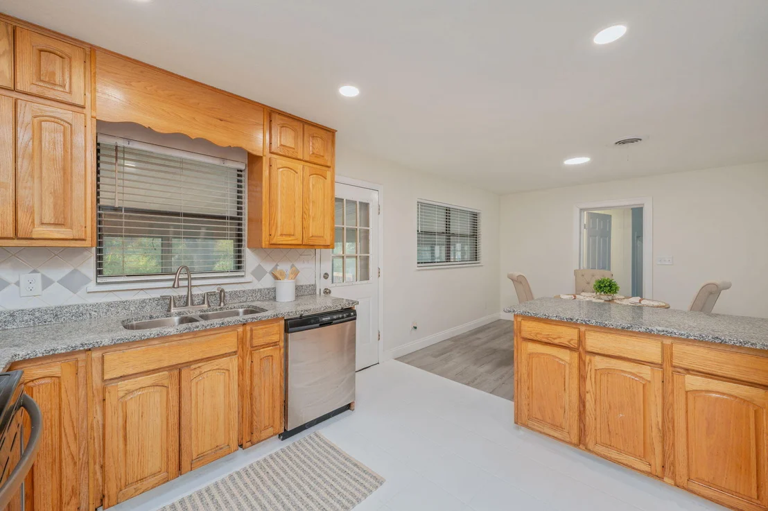 Photo of 431 Andrew Drive