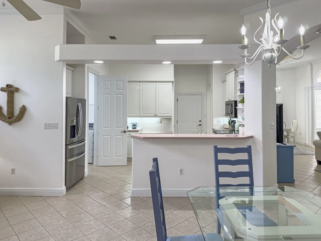 Photo of 4729 Papaya Park