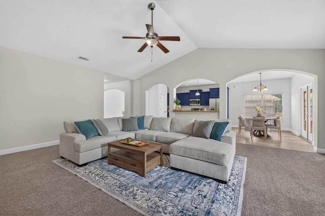 Photo of 143 Crab Apple Avenue