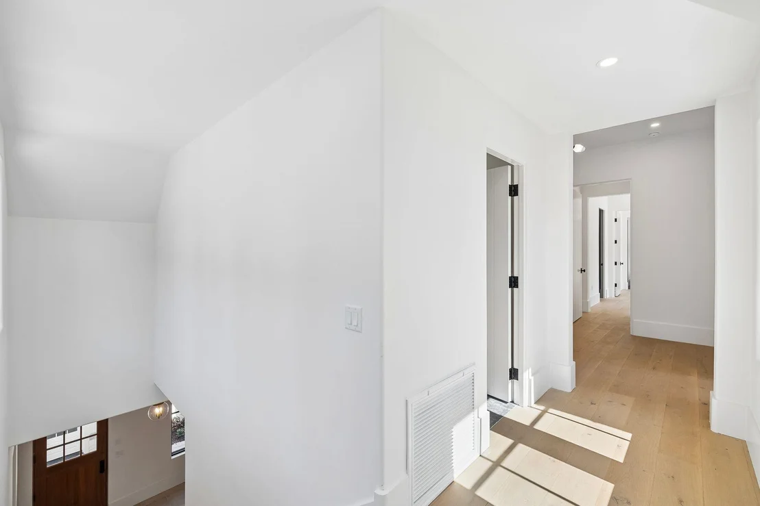 Photo of 105 Eve Circle