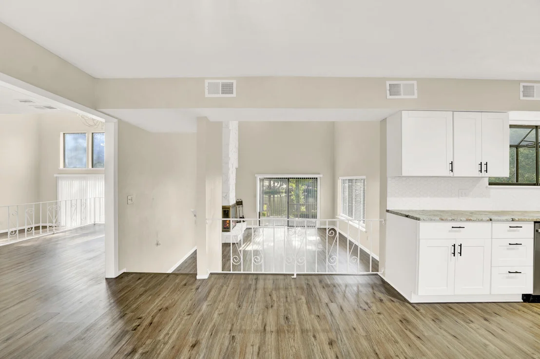 Photo of 645 Carr Drive