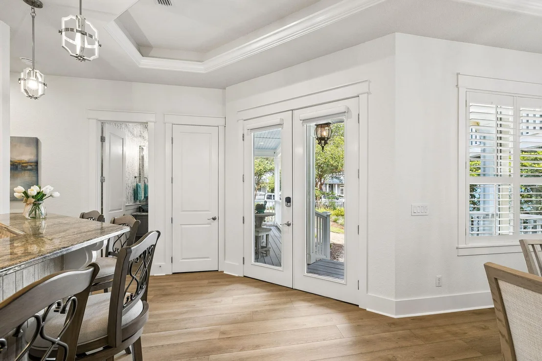 Photo of 2122 Olde Towne Avenue
