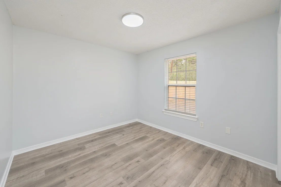 Photo of 5249 Kervin Road