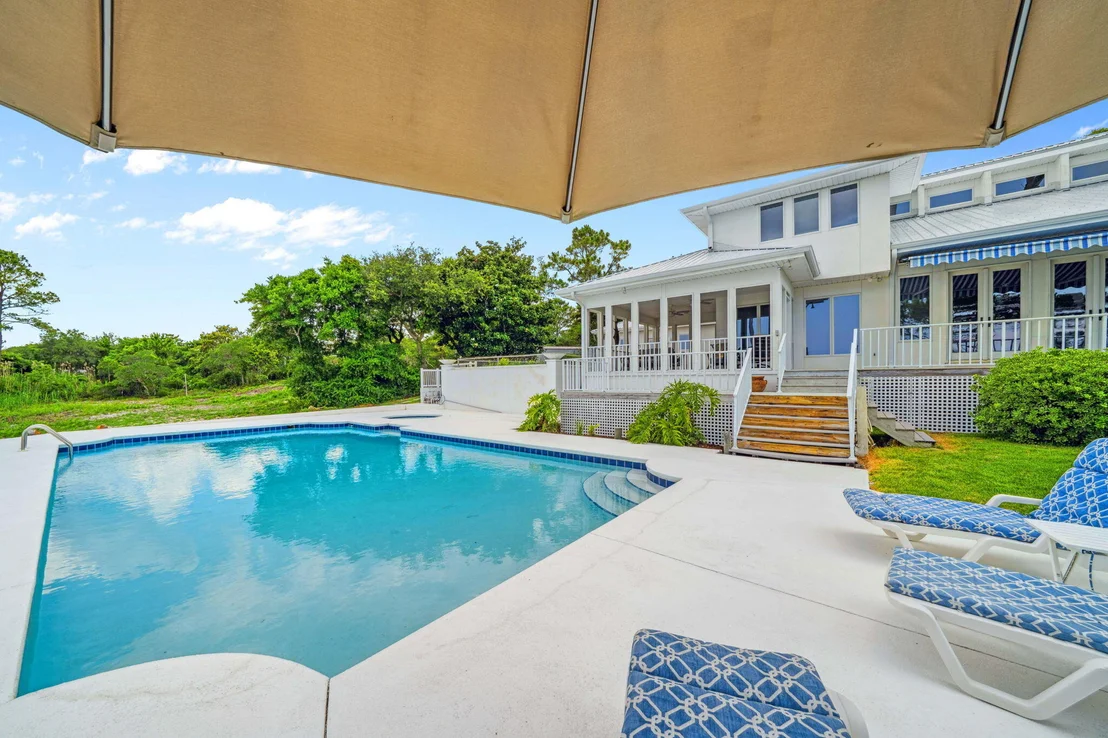 Photo of 458 Parish Boulevard