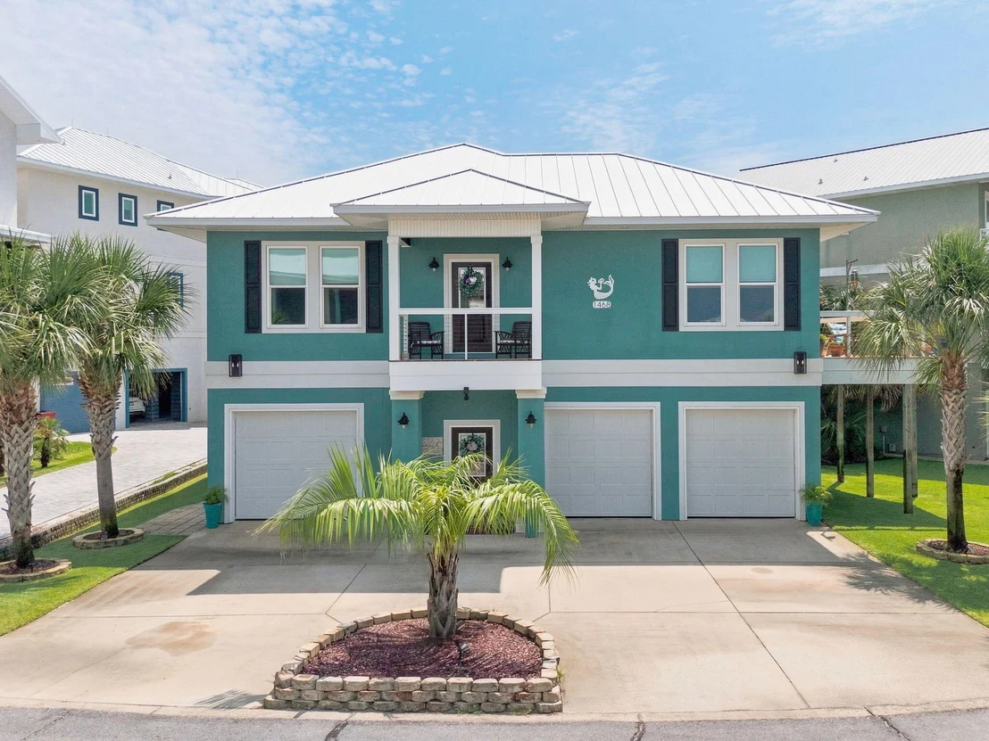 Photo of 1468 Bermuda Drive