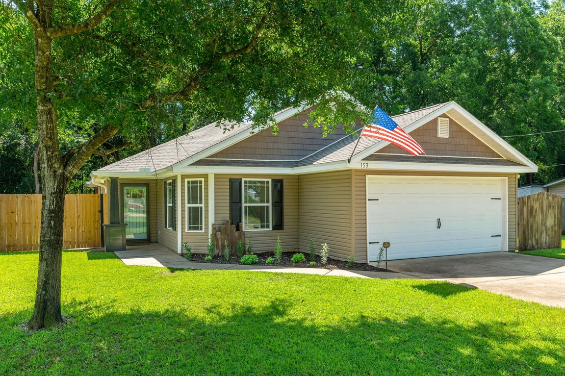 Photo of 153 Shady Lane