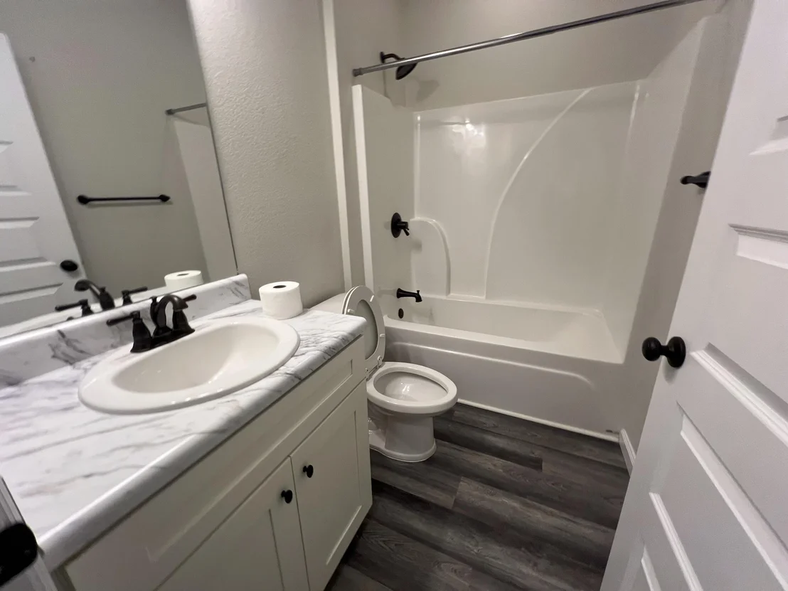Photo of 2619 Victoria Place