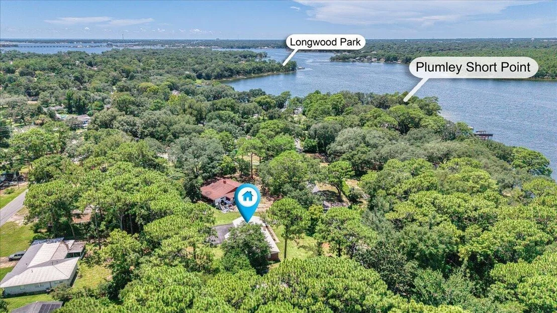Photo of 8 Longwood Drive