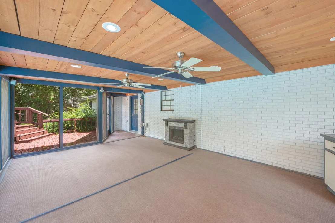 Photo of 5770 Wildwood Road