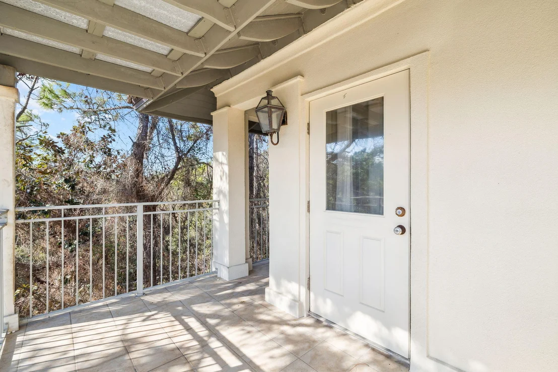 Photo of 152 White Cliffs Boulevard