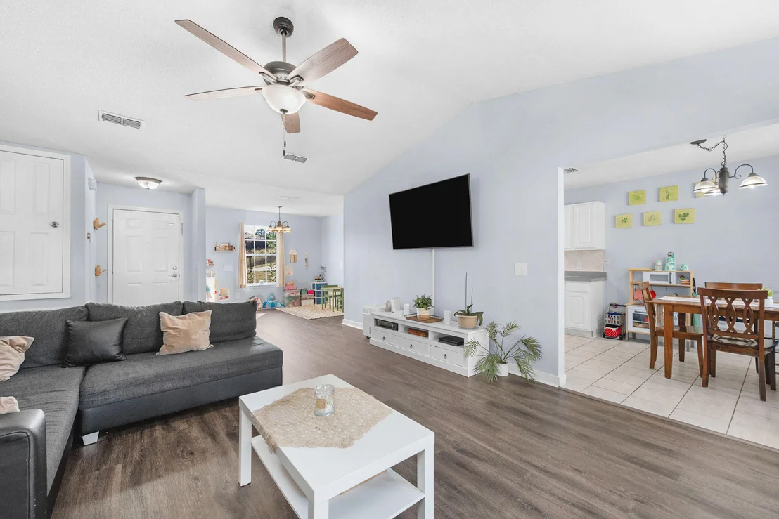 Photo of 404 Bobby Drive