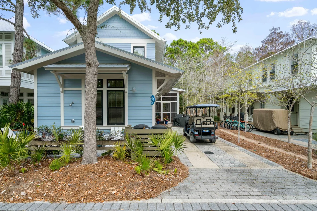 Photo of 23 Winterberry Circle