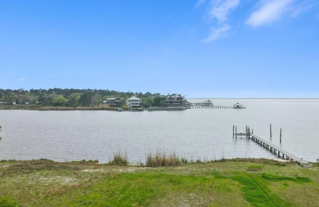 Photo of 554 Beatrice Point Road