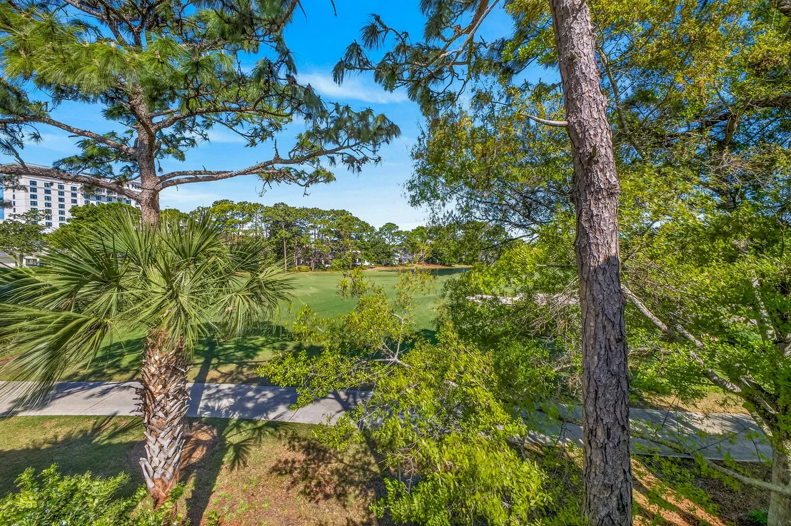 Photo of 1869 Boardwalk Drive