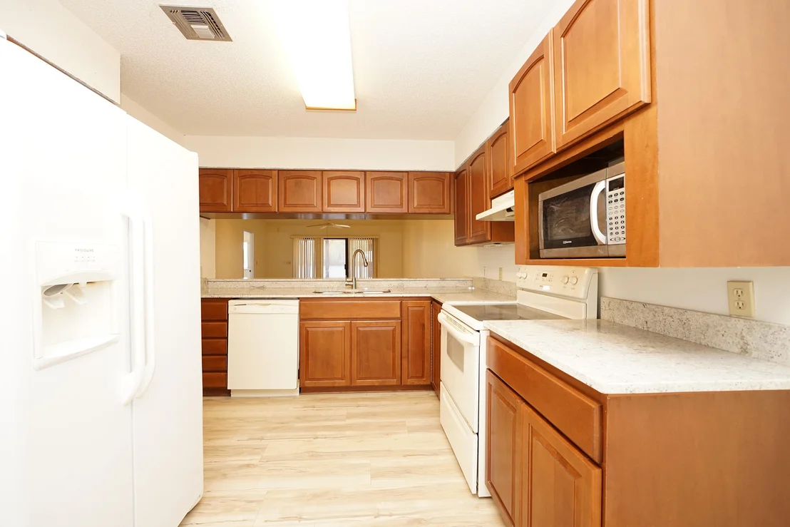Photo of 33 Hidden Cove Way
