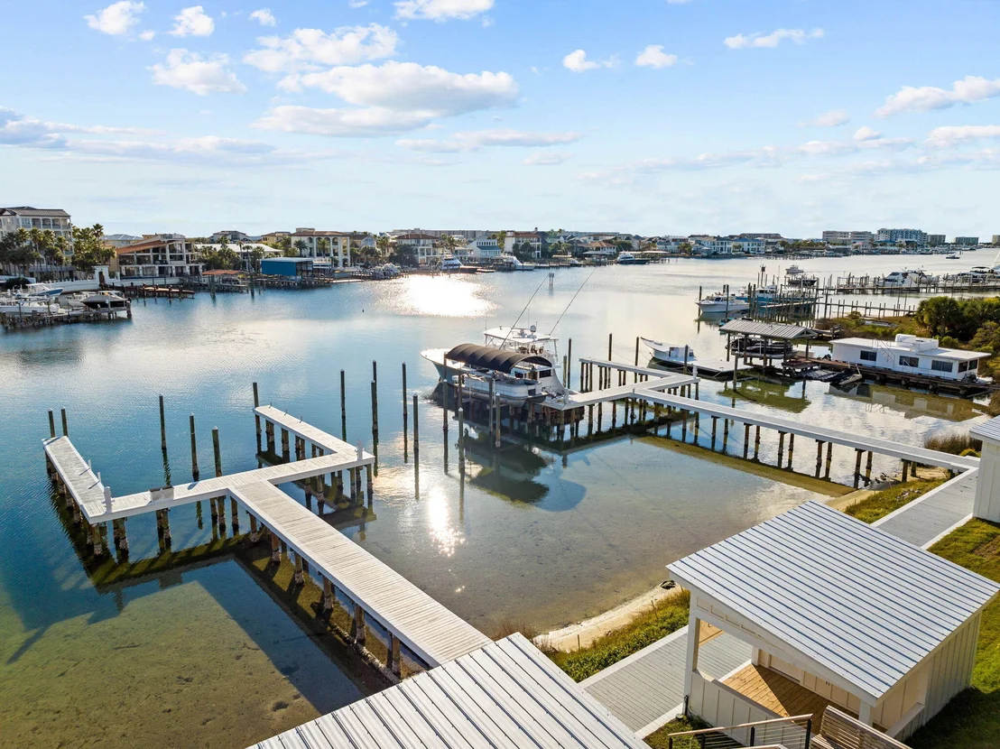 Photo of 714 Harbor Boulevard