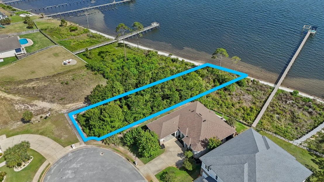 Photo of 7475 Soundshore Drive
