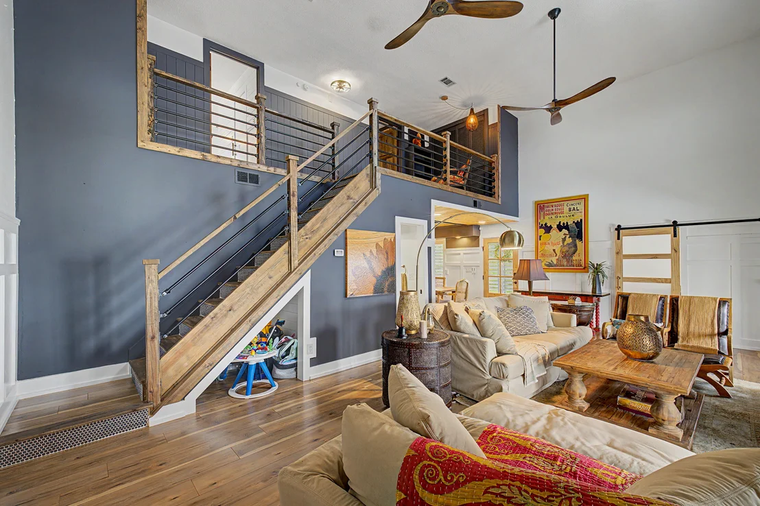 Photo of 1089 Pearson Road