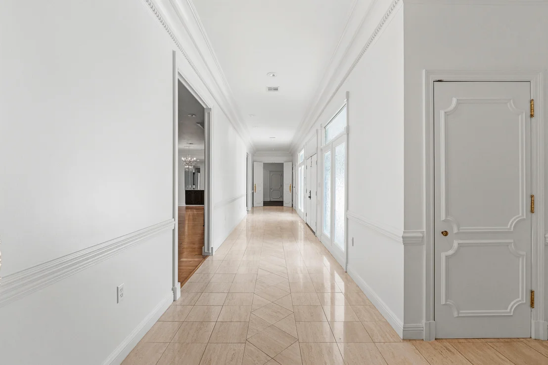 Photo of 8 Weekewachee Circle