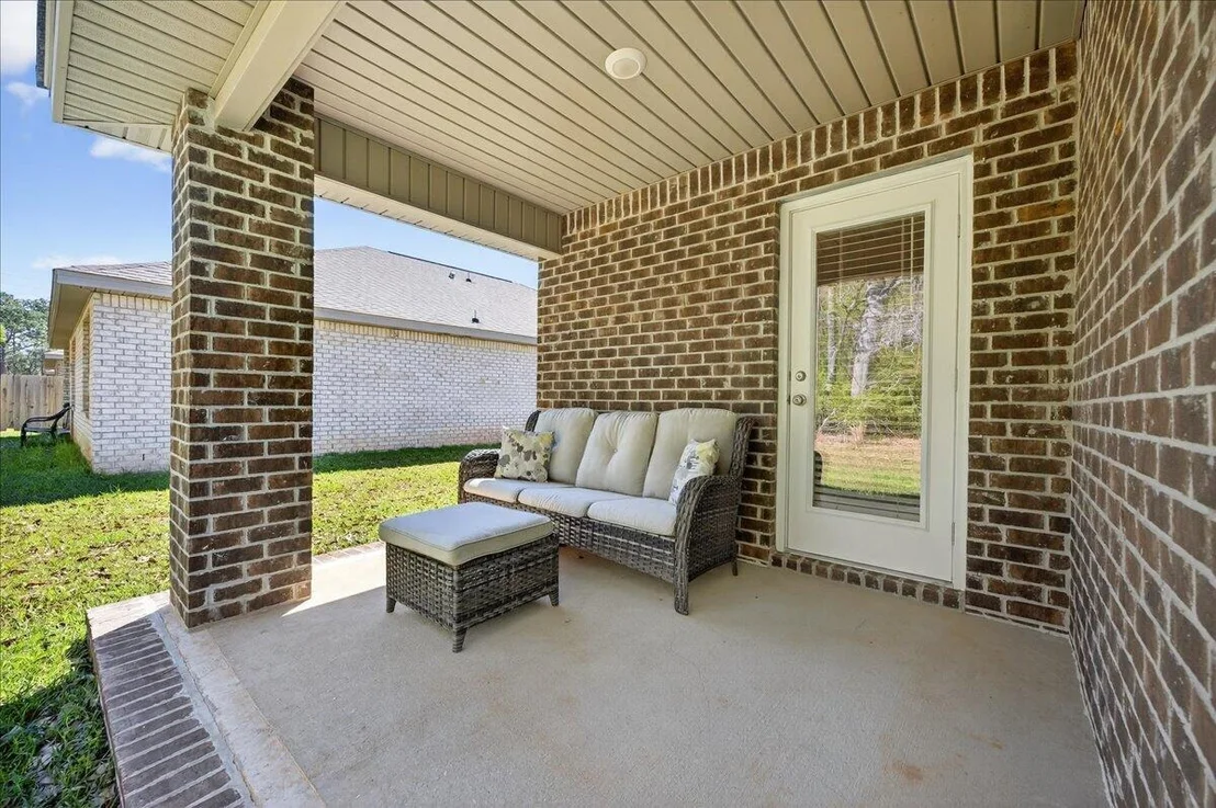Photo of 6320 Burrow Lane