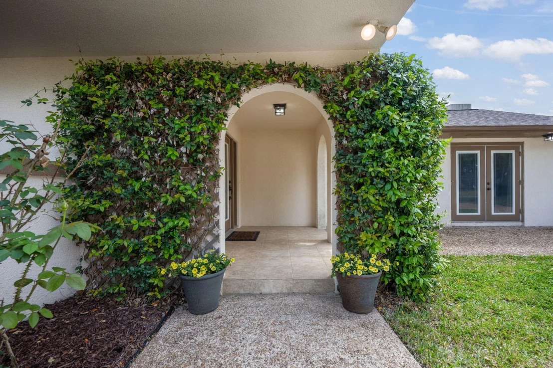 Photo of 57 Lake Lorraine Circle
