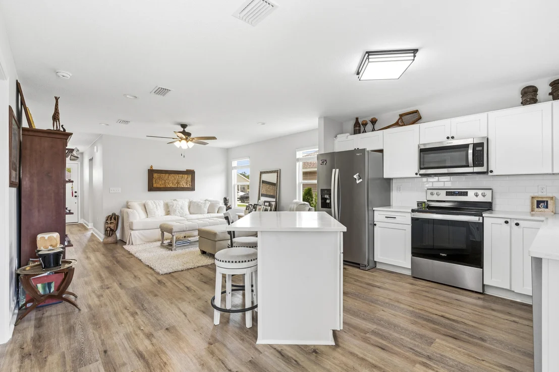 Photo of 5370 Highview Drive