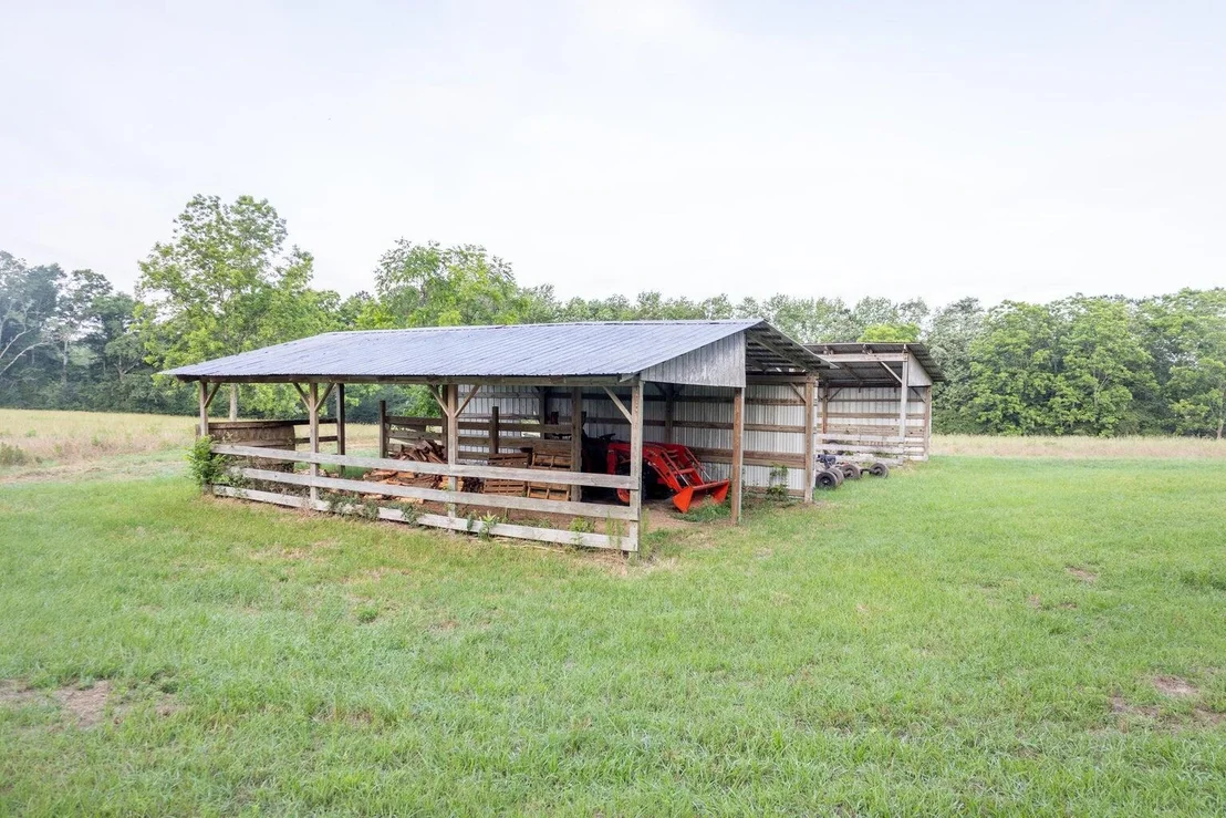 Photo of 405 Walden Lane